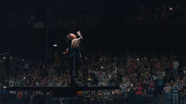 Billie Eilish - Hit Me Hard and Soft: The Tour (Live in 3D)