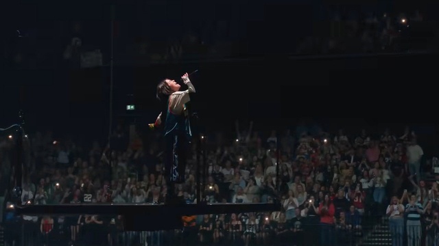 Billie Eilish - Hit Me Hard and Soft: The Tour (Live in 3D)