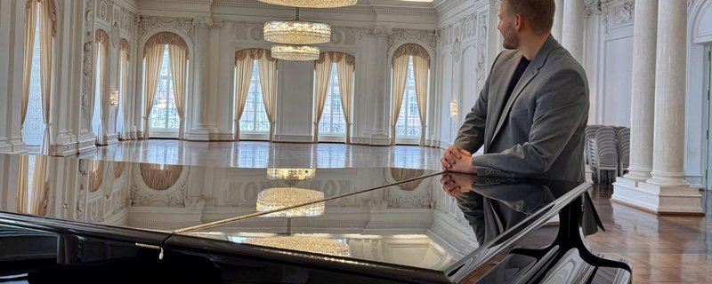 "Birds Tree"-Tour 2026 Klavierkonzert mit Jonas Derksen