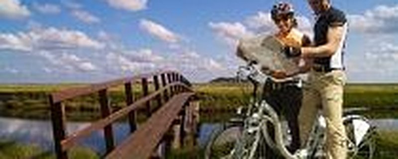 Mit dem E-Bike sicher unterwegs: Fahrsicherheitstraining mit dem ADFC Osterholz, die Kümmerer Hambergen und der Polizei Verden/Osterholz in Hambergen