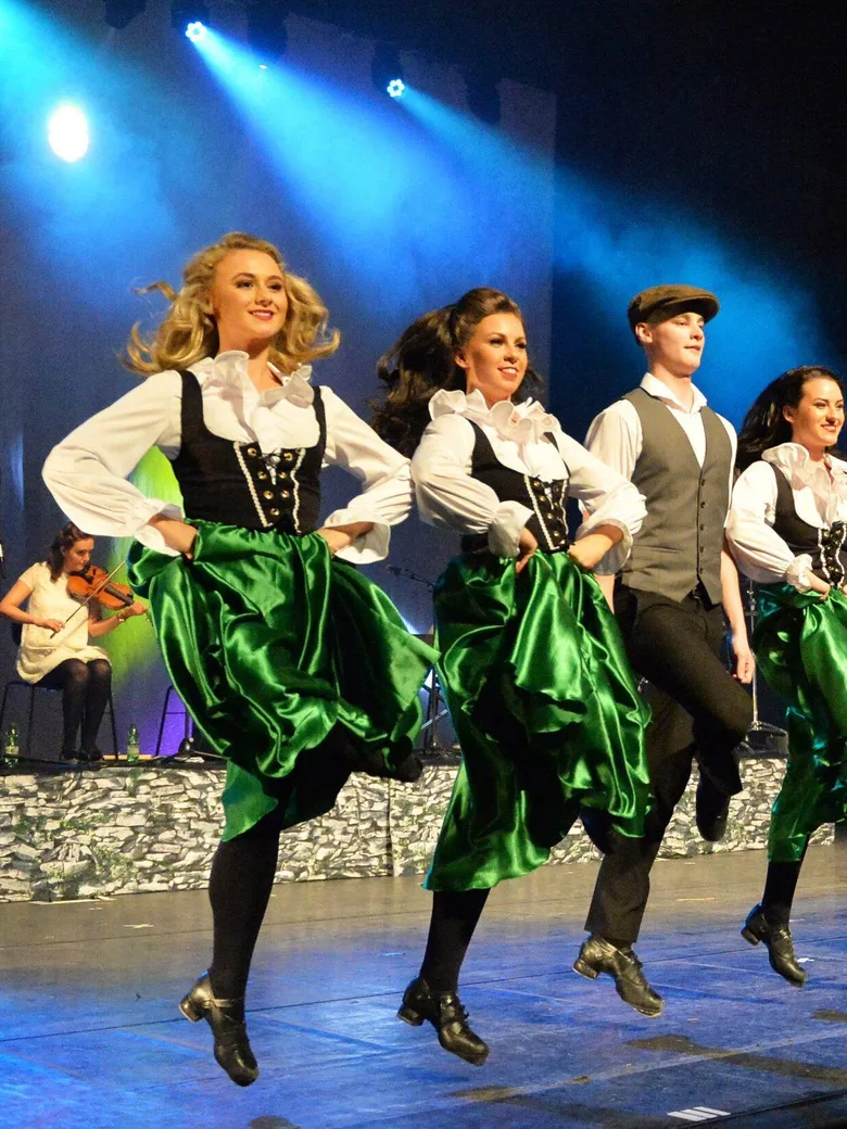 Danceperados of Ireland "Life, Love and Lore of the Irish Travellers"