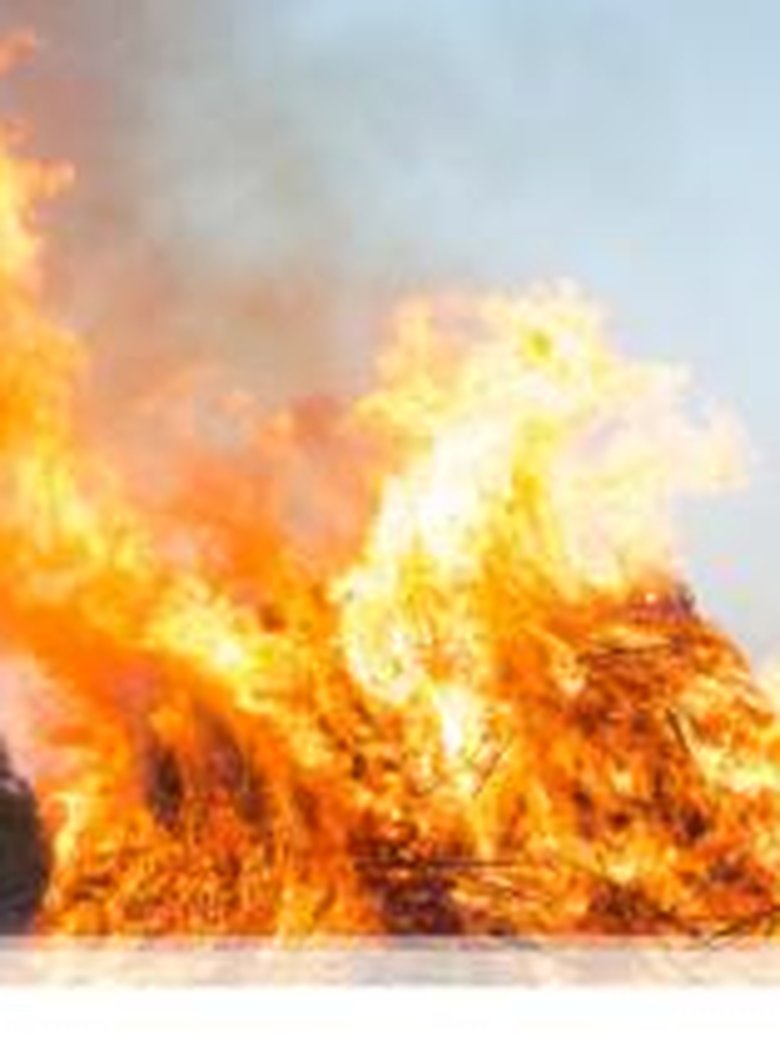Osterfeuer in Dreisielen