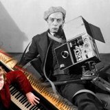 Stummfilmkonzert – Stephan Graf von Bothmer spielt zu „The Cameraman“ von Buster Keaton