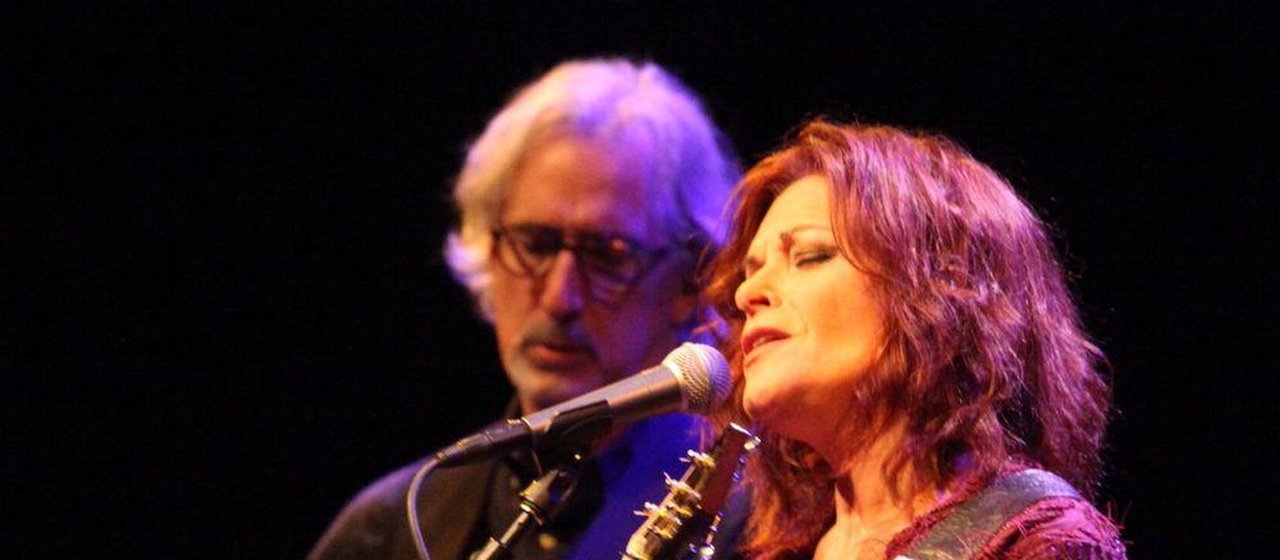 Rosanne Cash with John Leventhal (USA)