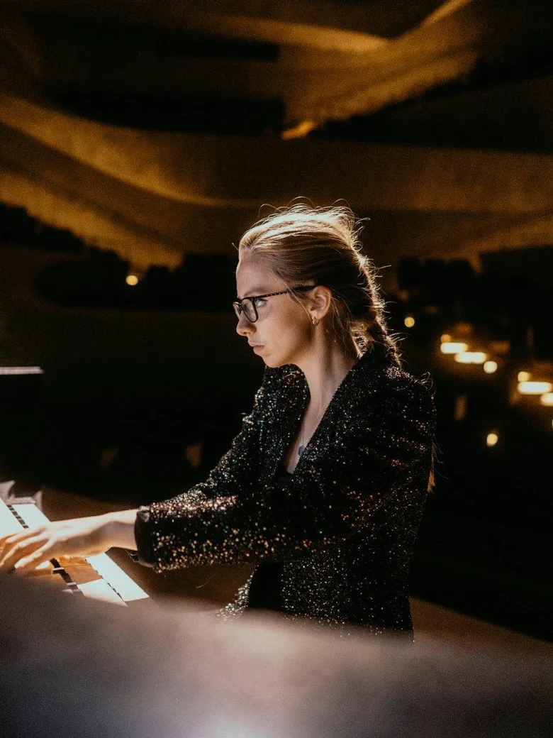 Philharmonia Orchestra / Anna Lapwood / Kerem Hasan