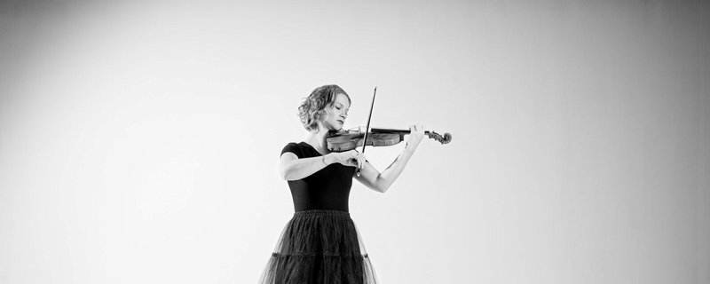 Philharmonisches Staatsorchester Hamburg / Hilary Hahn / Omer Meir Wellber