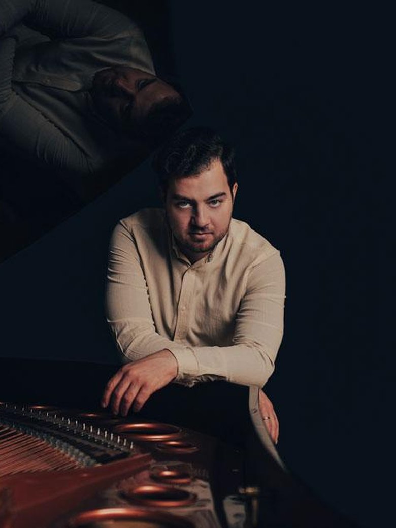 Burak Çebi "Eine Hommage an Ludovico Einaudi"