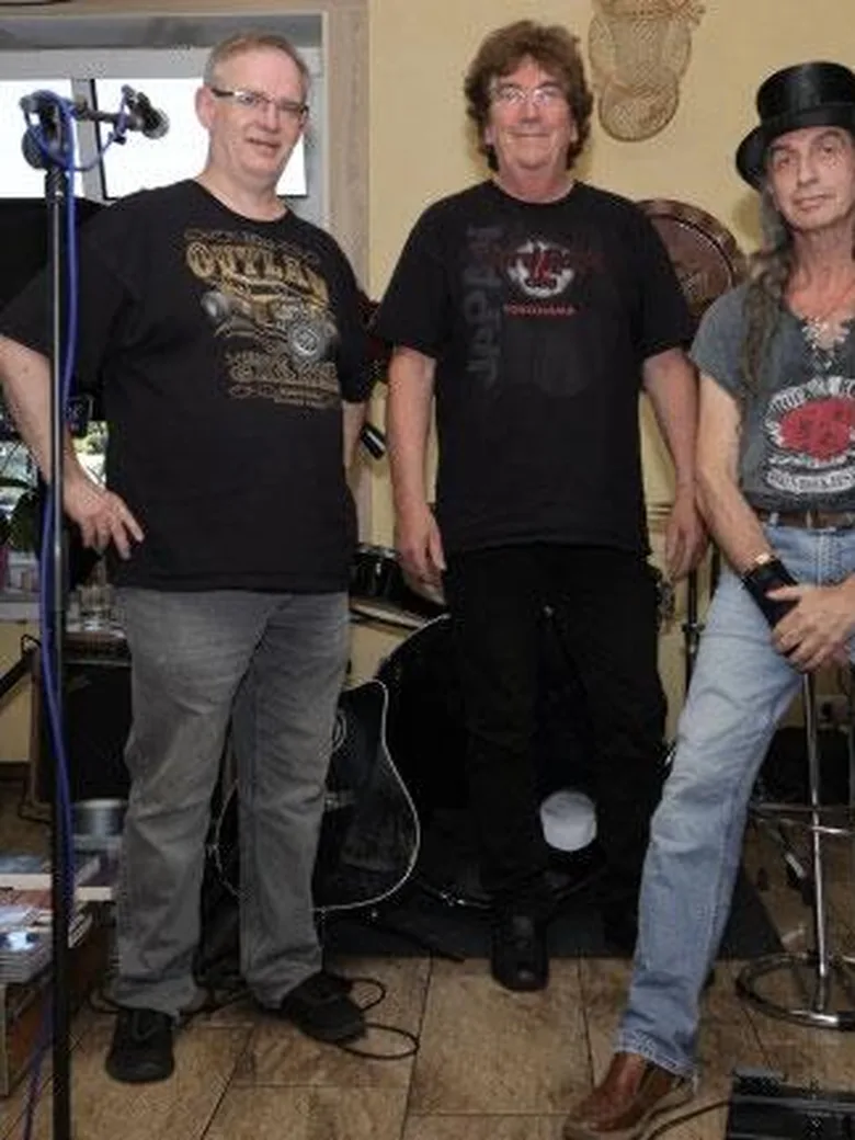 Mike Skye & Fidel Fitze feat. Uwe Kallweit
