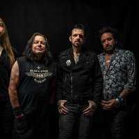Black Star Riders & Tyketto