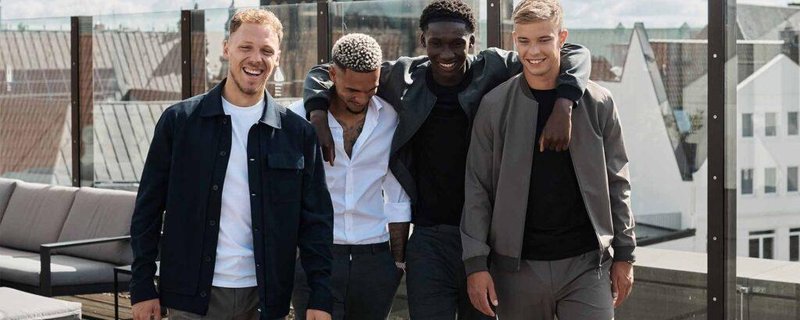 Triff die Profis des SV Werder Bremen