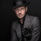 Fischer singt Cohen