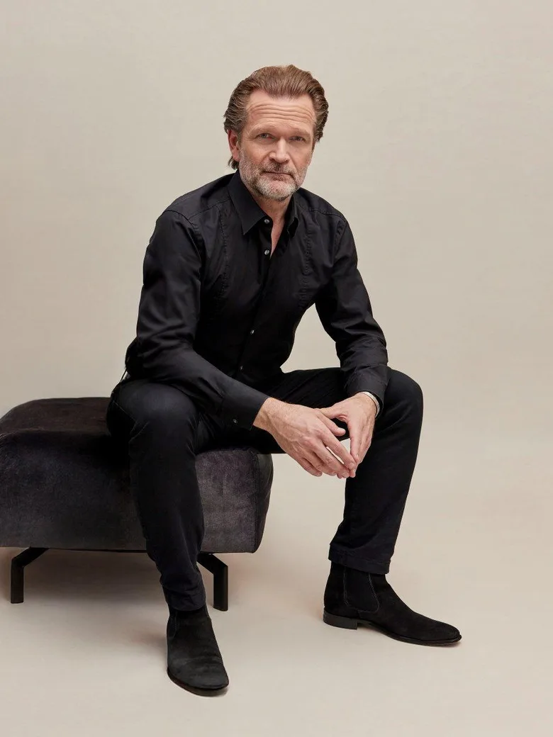 Sebastian Knauer / Czech National Symphony Orchestra / John Axelrod
