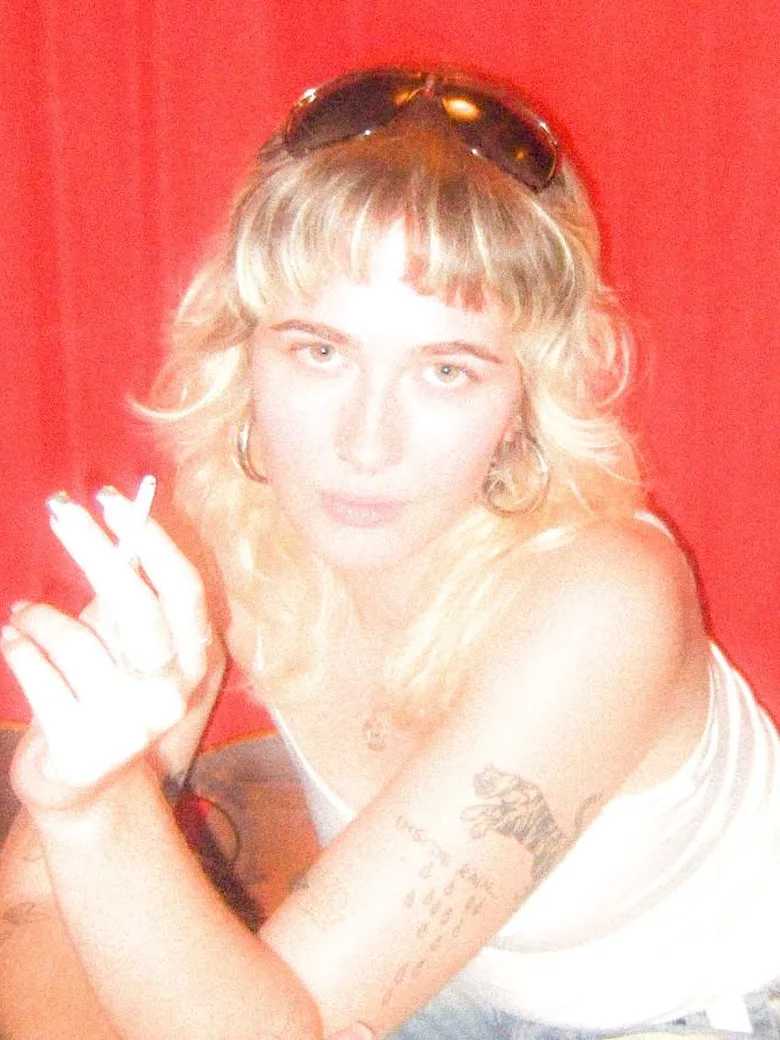 DJ b2blond