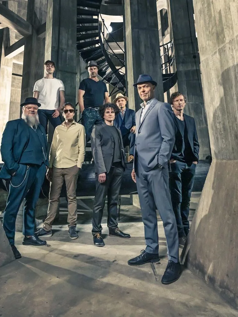 Thorbjørn Risager & The Black Tornado