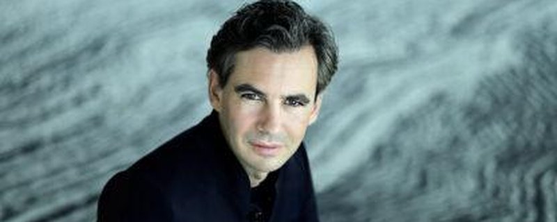 TÜREN AUF! MARTIN STADTFELD „Meer müsste er heißen“