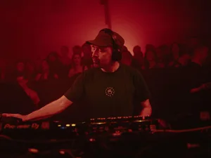 MR. SCRUFF - ALL NIGHT LONG
