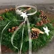 Freizeitgartenbau: Floristik-Workshop: Adventskränze individuell gebunden