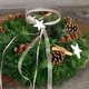 Freizeitgartenbau: Floristik-Workshop: Adventskränze individuell gebunden