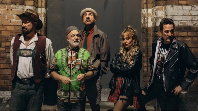 Çakallarla Dans 8: Şututgart Çıkarması