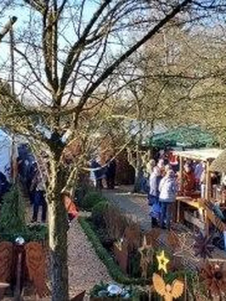 Nach Halsbek zum traditionellen Klövermarkt