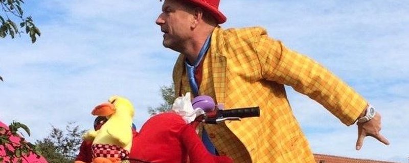 Clown Georg - Vorsicht der will nur spielen!