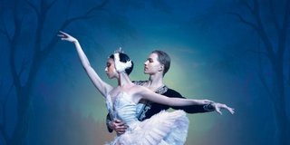 Schwanensee – International Festival Ballet & Orchester