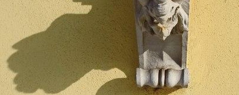 Über unseren Köpfen – zu Fuß auf der Suche nach…