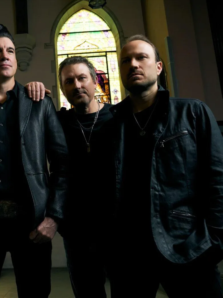 THEORY OF A DEADMAN