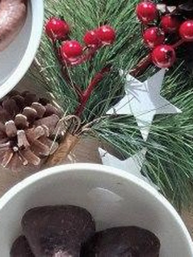 Weihnachtskränze binden