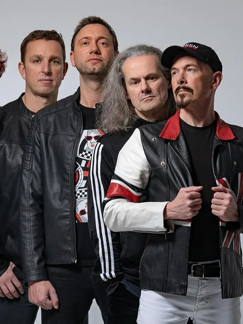 QUEEN MAY ROCK