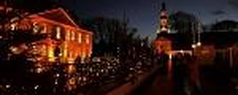 Tagesfahrt: Weihnachtsmarkt Schloss Dornum und Carolinensiel