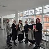Frauengeschichte(n) in Szenen und Berichten