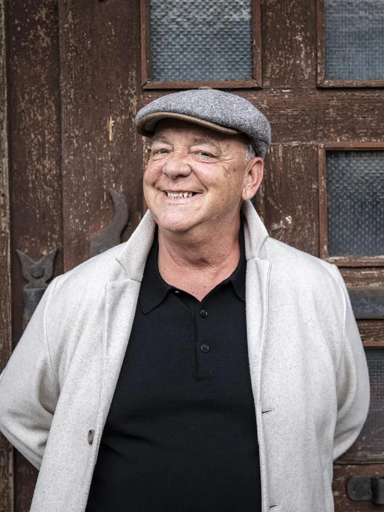 DON CLARKE