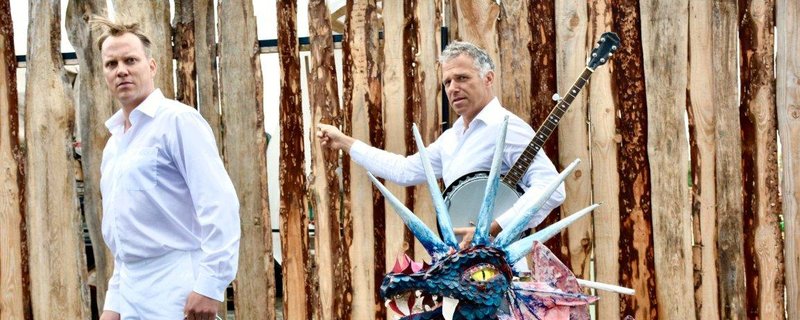 Theaterabo: es.schmil.zt