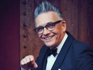 Zu Gast im Park: Götz Alsmann & Band – Kompliment ...