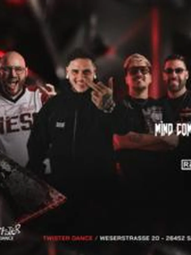 WE LIVE FOR HARDSTYLE WITH THE DARK HORROR & THE STRAIKERZ