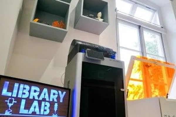 Stadtbibliothek: Werkstatt der Zukunft zum…