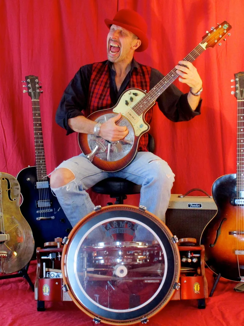 McEbel - One Man Bluesband