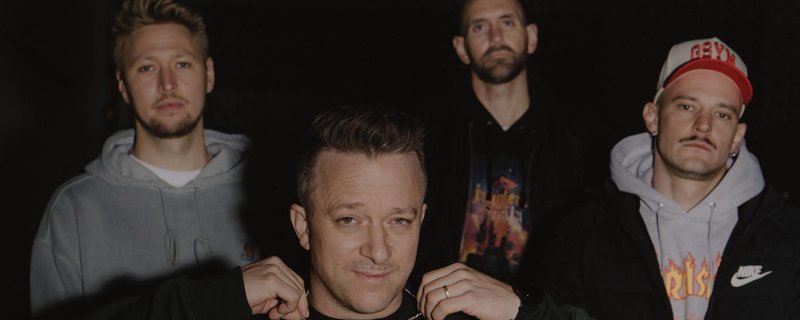 BIG VIBES – Pre-Christmas Bash!