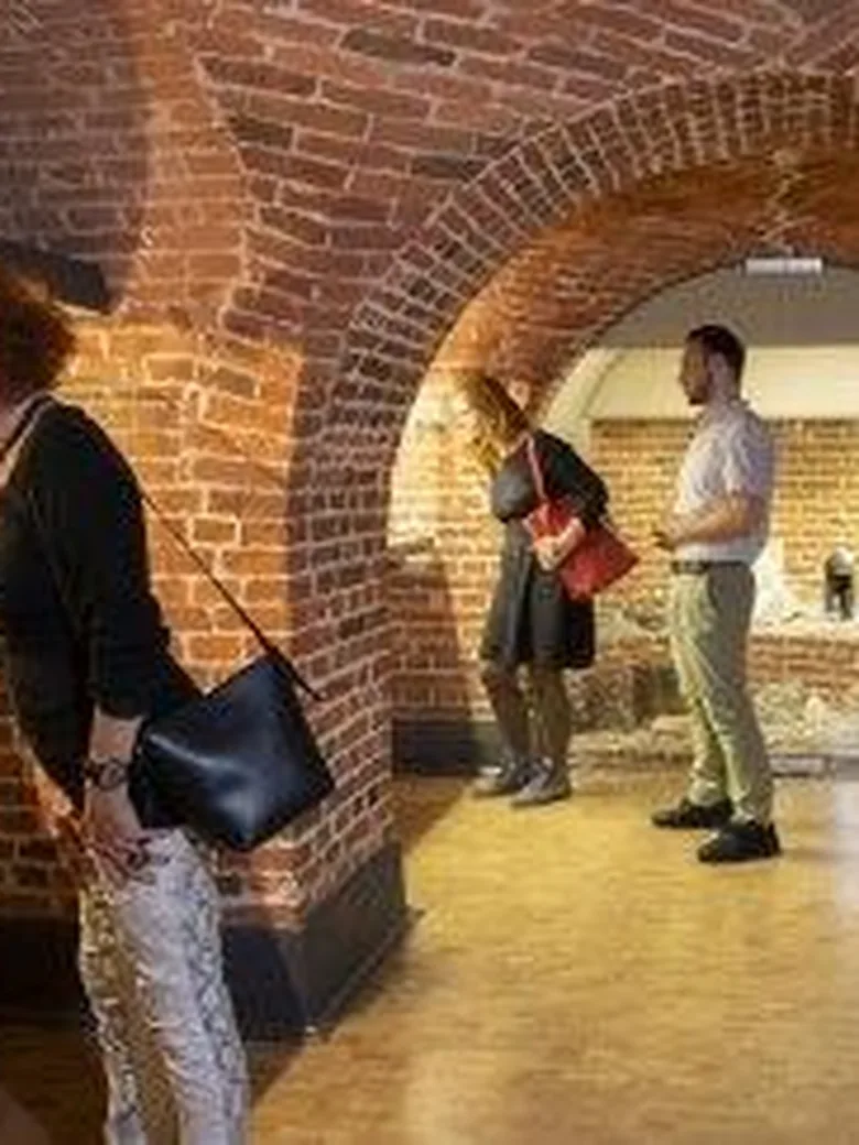 Steinreich und steinalt