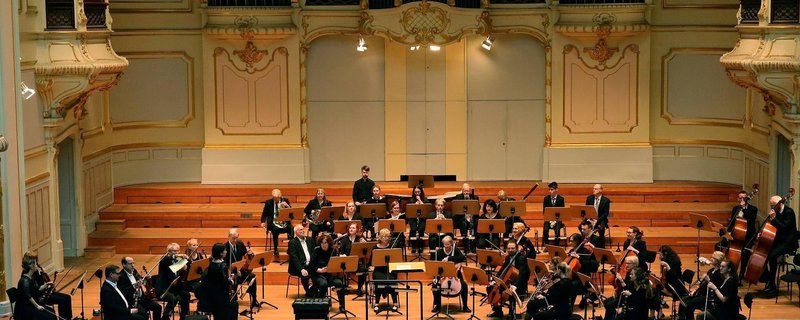 Hamburger Orchestergemeinschaft / Carlotta Nordmann / Wolf Tobias Maximilian Müller