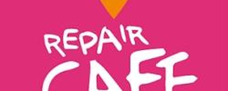 Repair Café im Haus auf der Wurth mit Smartphoneberatung