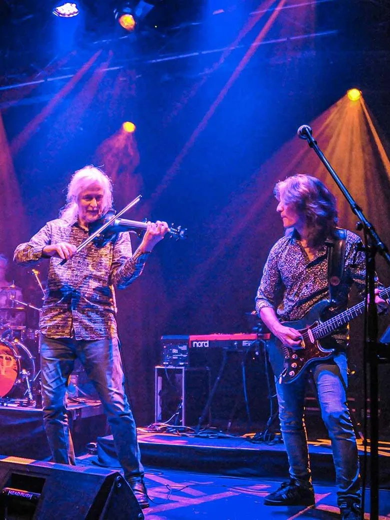 FLYING CIRCUS