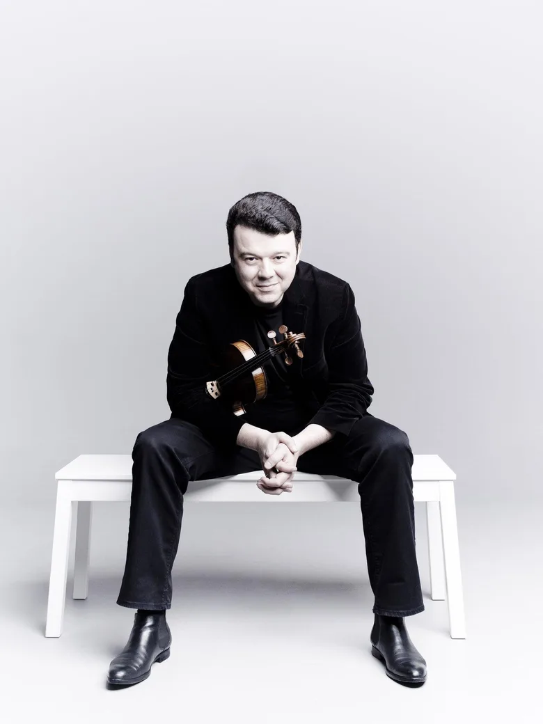 NDR Elbphilharmonie Orchester / Vadim Gluzman / Martin Fröst / Sakari Oramo