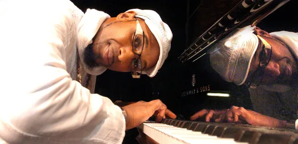 Omar Sosa / Seckou Keita / Steffen Schorn / NDR Bigband