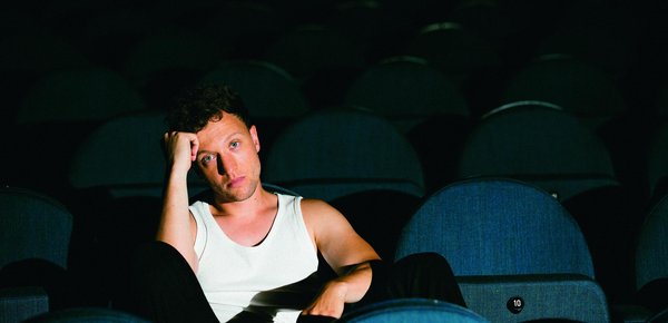 Zu Gast im Park: JORIS – 10 Jahre Hoffnungslos Hoffnungsvoll (Stehplatzkonzert, mit Support-Act)