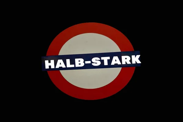 HALBSTARK
