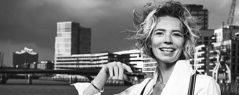 Theaterabo: Kabarett mit Christine Schütze