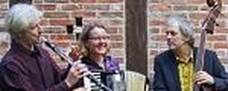 Sol Sayn Gelebt: Klezmermusik vom osteuropäischen Schtetl bis nach New York