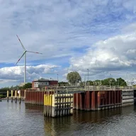 Hafenrundfahrt in die Industriehäfen